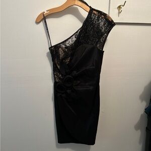 Black one sleeve formal dress